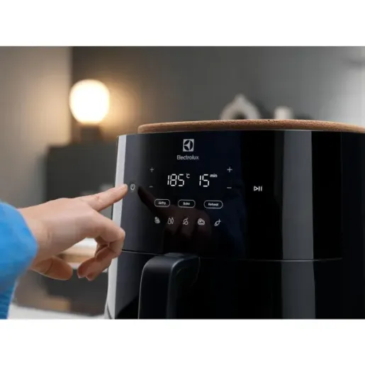  Electrolux EAF7B Air Fryer