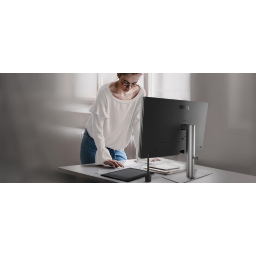 BenQ Design PD2705U 27" 4K UHD IPS 5ms HDMI DP USB/USB-C Built-in Speaker
