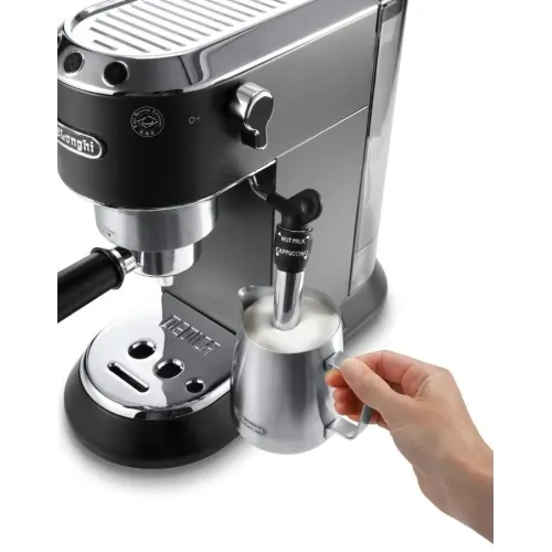 Delonghi EC685BK Dedica