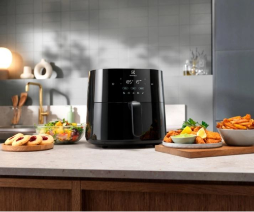  Electrolux EAF3B Air Fryer