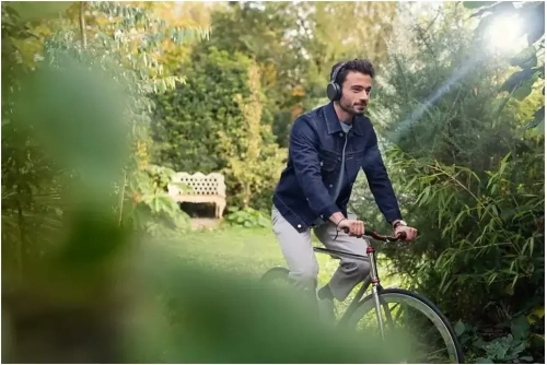 Philips Headphones  TAH5205 Over-ear ANC Wireless Mic Black