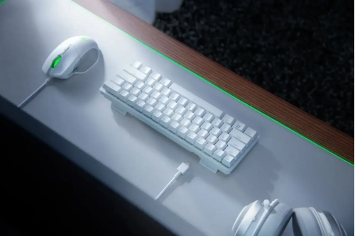 Razer Gaming Keyboard Huntsman Mini Mercury Ed. Red Switch USB RU RGB, White
