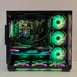 I7-12700KF RAM 32GB SSD 512GB RX 7900 XTX 24GB