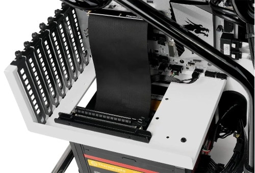 Thermaltake PCI-E x16 3.0 Black Extender Riser Cable 200mm 