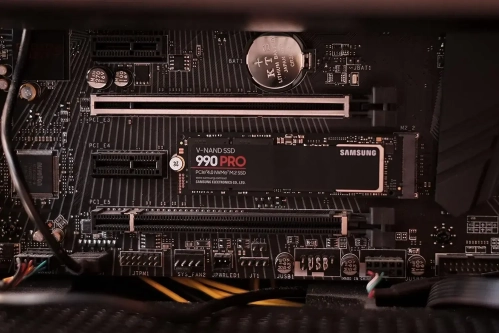 Samsung 990 PRO Series - 2TB PCIe Gen4