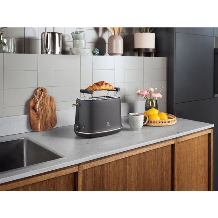 Electrolux E7T1-6BP     